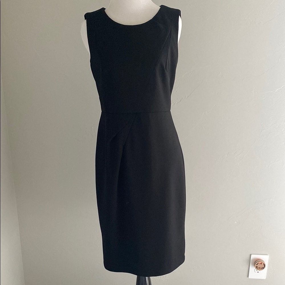 Donna Morgan Black Sleeveless Sheath Midi Dress
